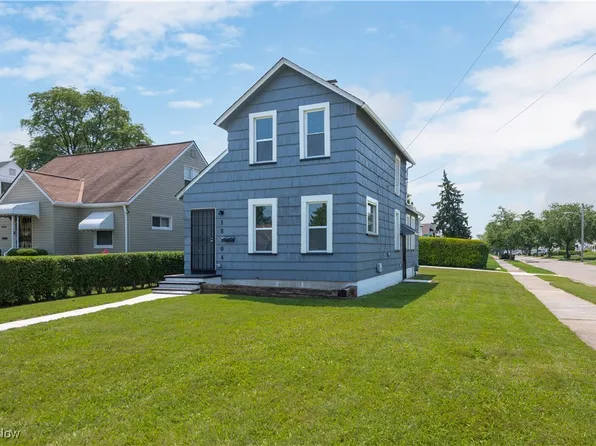 18104 Garden Blvd, Warrensville Heights, OH 44128