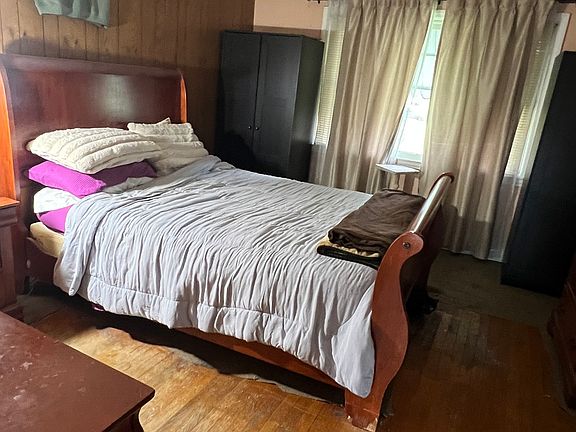 5th image of 2430 Broadbridge Avenue