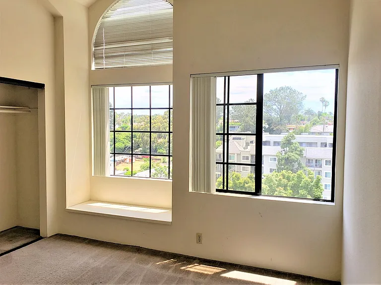 1950 Upas St #401 — Photo 9