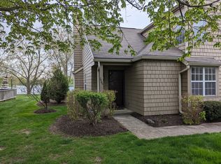 7405 Harbour Poin #288, Indianapolis, IN 46240