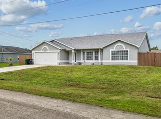 791 SW HILLSBORO Circle, Port St Lucie, FL 34953