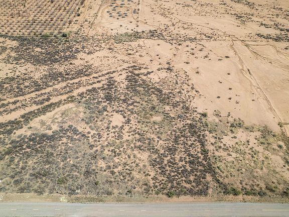 4th image of 13 Desert Sands Rd