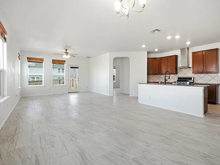 9305 Devils Riv — Photo 14