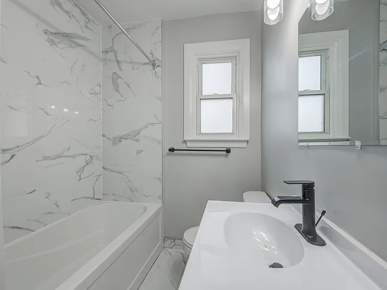 99 Haig St #1 — Photo 17