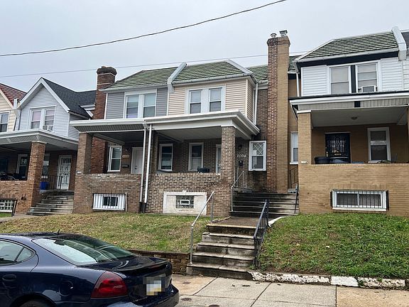 2nd image of 6610 N Smedley St #A-k