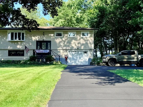 128 Shear Hill Road, Mahopac, NY 10541