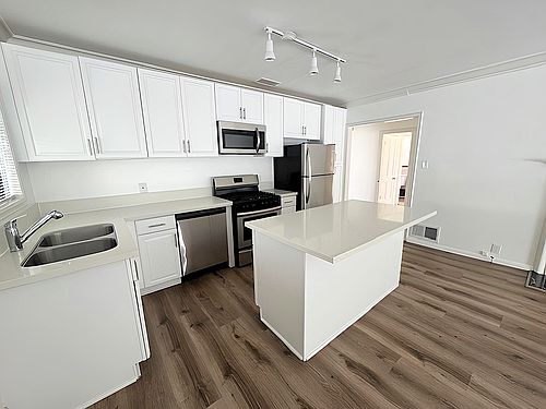 1st image of 720 Machado Dr