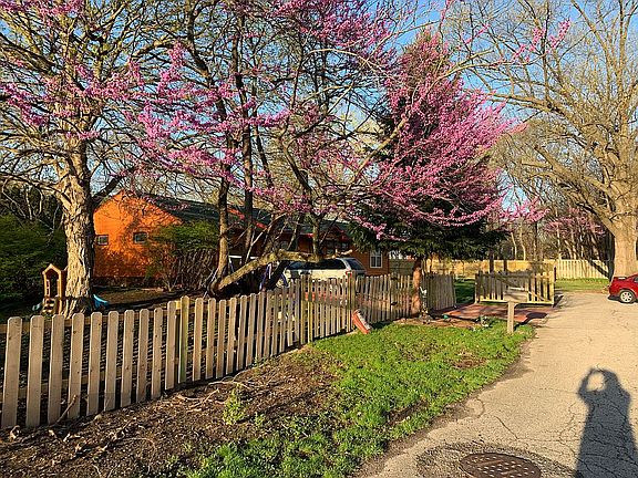 Front Dead end Salem St.