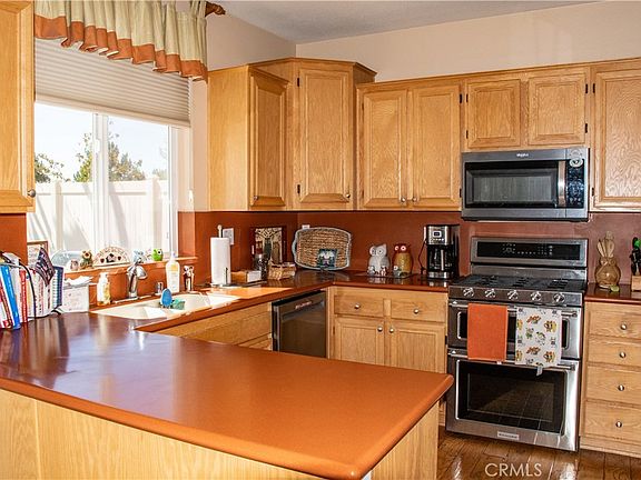5th image of 33333 Wallace Way
