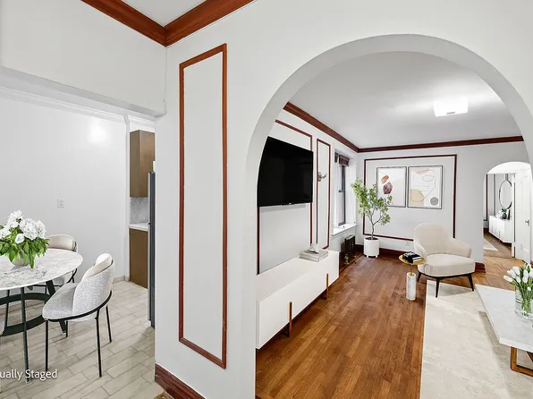 225 Bennett Ave APT 1T, Manhattan, NY 10040