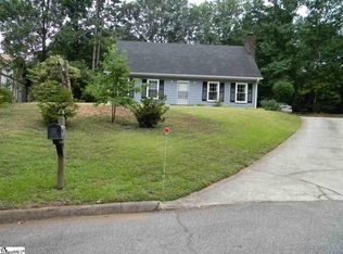 107 Ikes Ct, Taylors, SC 29687