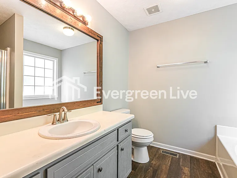 4523 Turning Leaf Dr — Photo 10