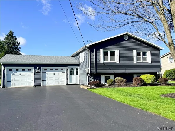 217 S Main St, Batavia, NY 14020