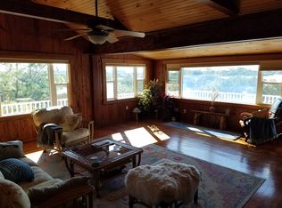 16490 SW Paroda Ave, Cedar Key, FL 32625