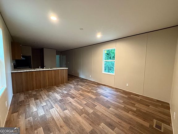 3rd image of 2224 Old Scenic Dr