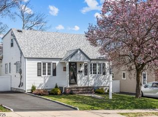 74 Long Hill Dr, Clifton, NJ 07013
