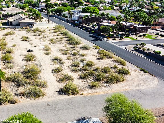 3rd image of 9702 W CAMINO DE ORO -- #-