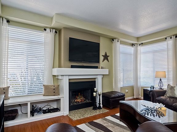 4th image of 3428 Cameo Dr Unit 51