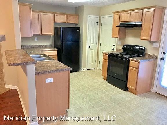 3rd image of 10042 Branley Oak Dr