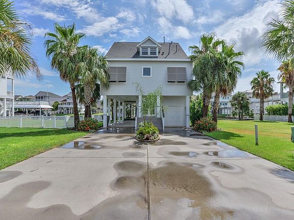 2nd image of 3531 Cove Ln
