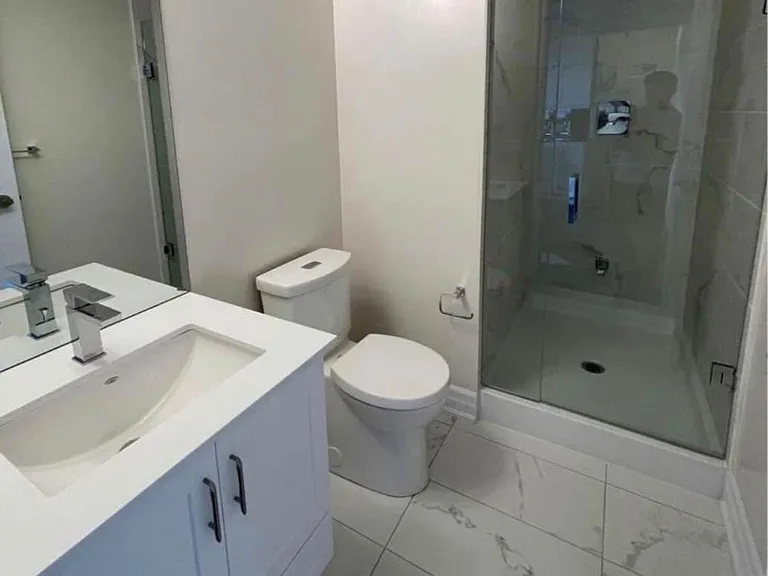 9085 Jane St #1410 — Photo 16