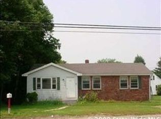 783 Metacom Ave, Bristol, RI 02809