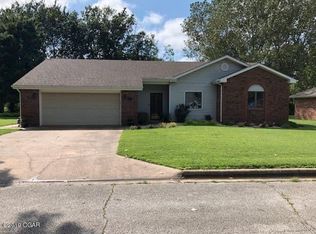 517 N Parmenter Ave, Columbus, KS 66725