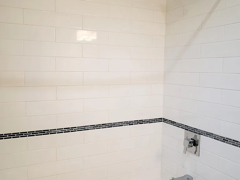 318 N Wilton Pl #5 — Photo 12