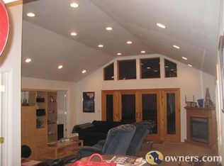 35 Stephenville Pkwy, Edison, NJ 08820