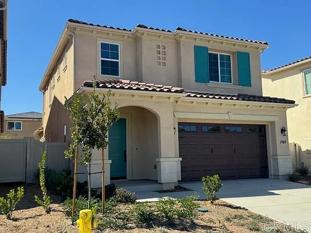 789 Michael Ct
