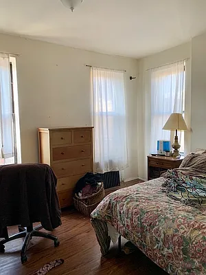 Rented by Oxford Property Group | media 29