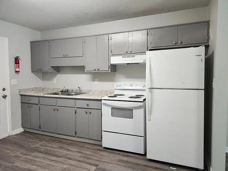 5053 & 5055 Harley Ln — Photo 3
