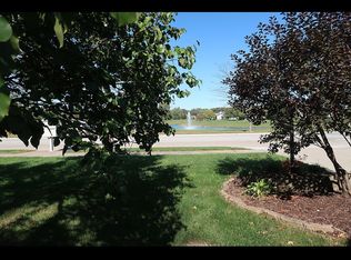 8308 E Arlington Park Blvd, Fort Wayne, IN 46835