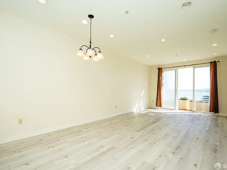101 Crescent Way #2221 — Photo 2