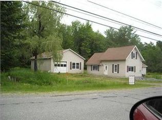 37 Hartland Rd, Saint Albans, ME 04971