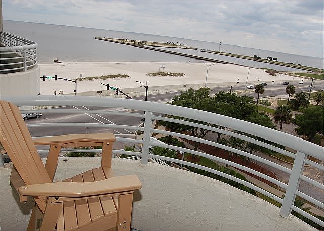 1st image of 2060 Beach Blvd