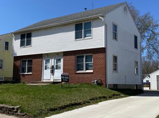 153 Campus Ave, Ames, IA 50014