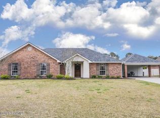 409 Astor Place Dr, New Iberia, LA 70563