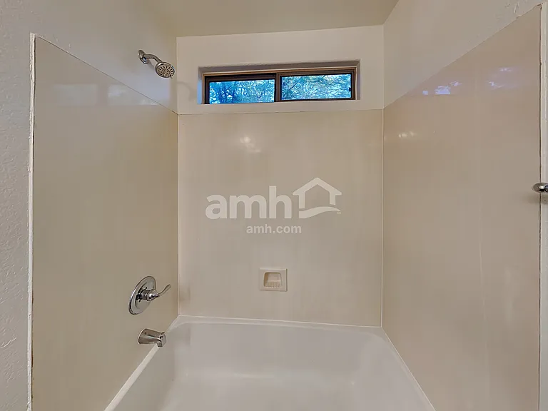 16563 W Melvin St — Photo 18