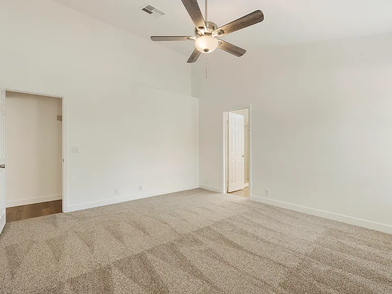 5656 E Saint John Rd — Photo 20