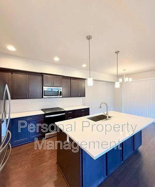 1530 NW 29th Pl