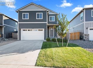 10381 Castor Dr, Colorado Springs, CO 80925