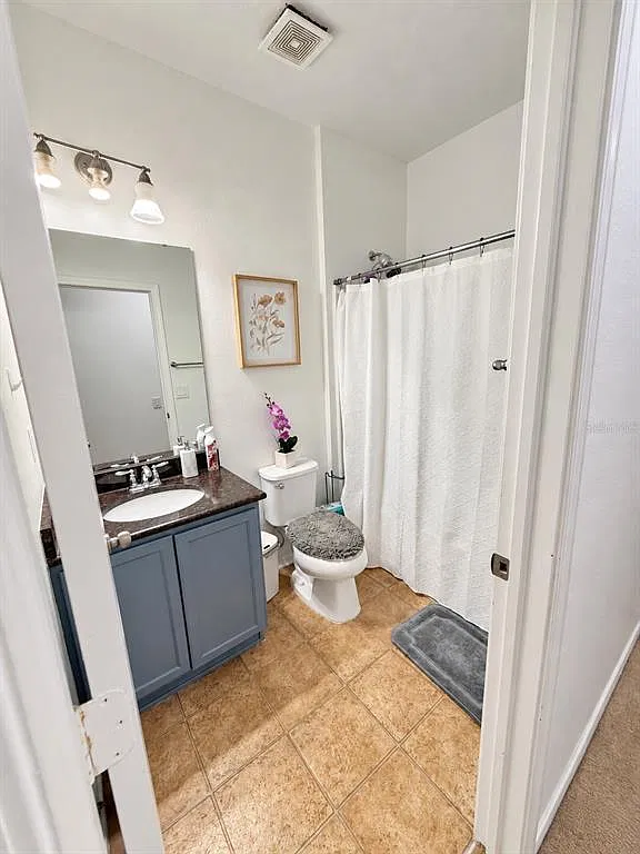 3 bed, 2.0 bath, 1700 sqft, $2,000 — Photo 3