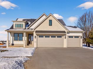 2920 NW 27th Ct, Ankeny, IA 50023