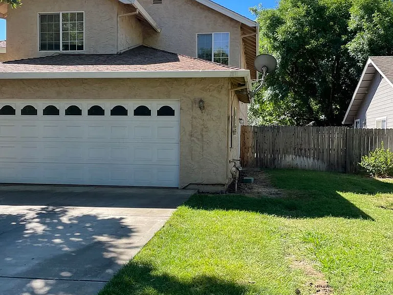 12 Capshaw Ct — Photo 2