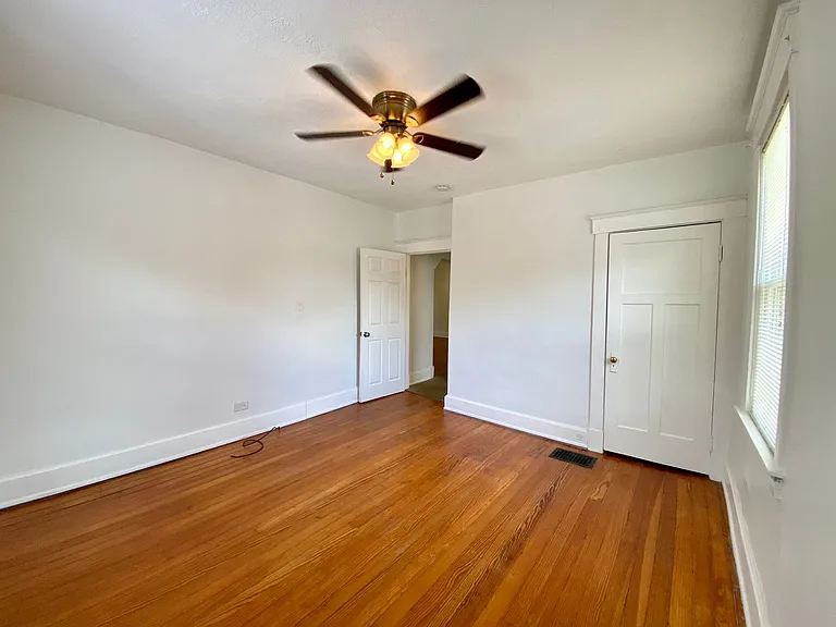 4200 Marburg Ave — Photo 10