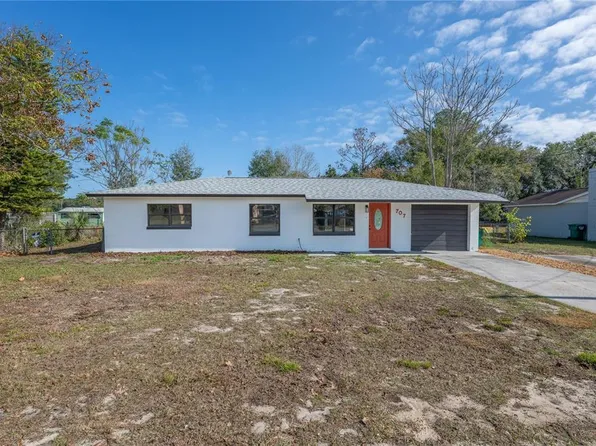 707 Maple Ave, Fruitland Park, FL 34731