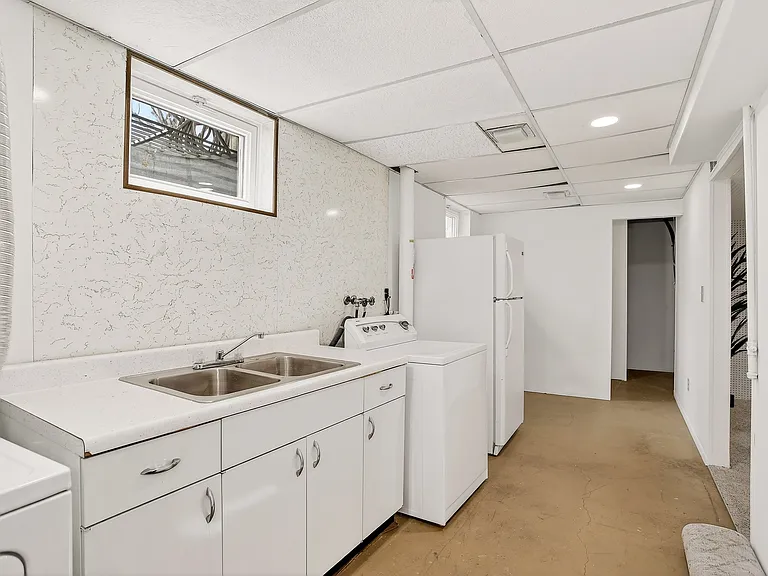 5456 E Atlantic Pl — Photo 24