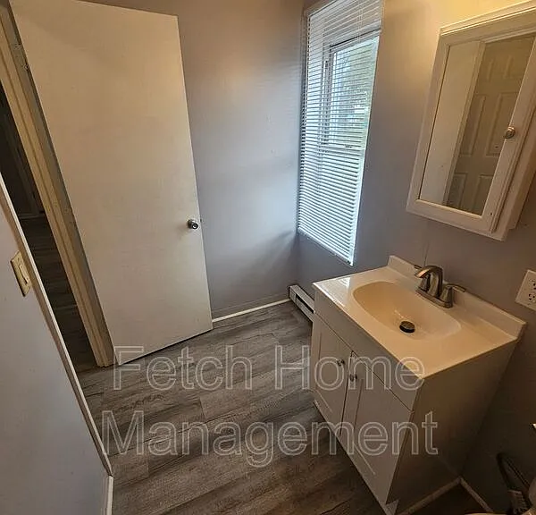 1854 Walnut St — Photo 19