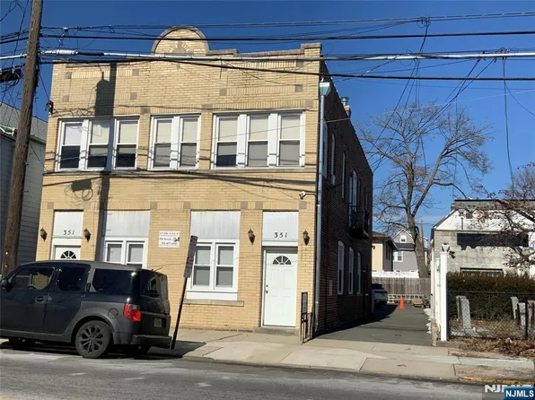 351 Passaic Ave, Lodi, NJ 07644
